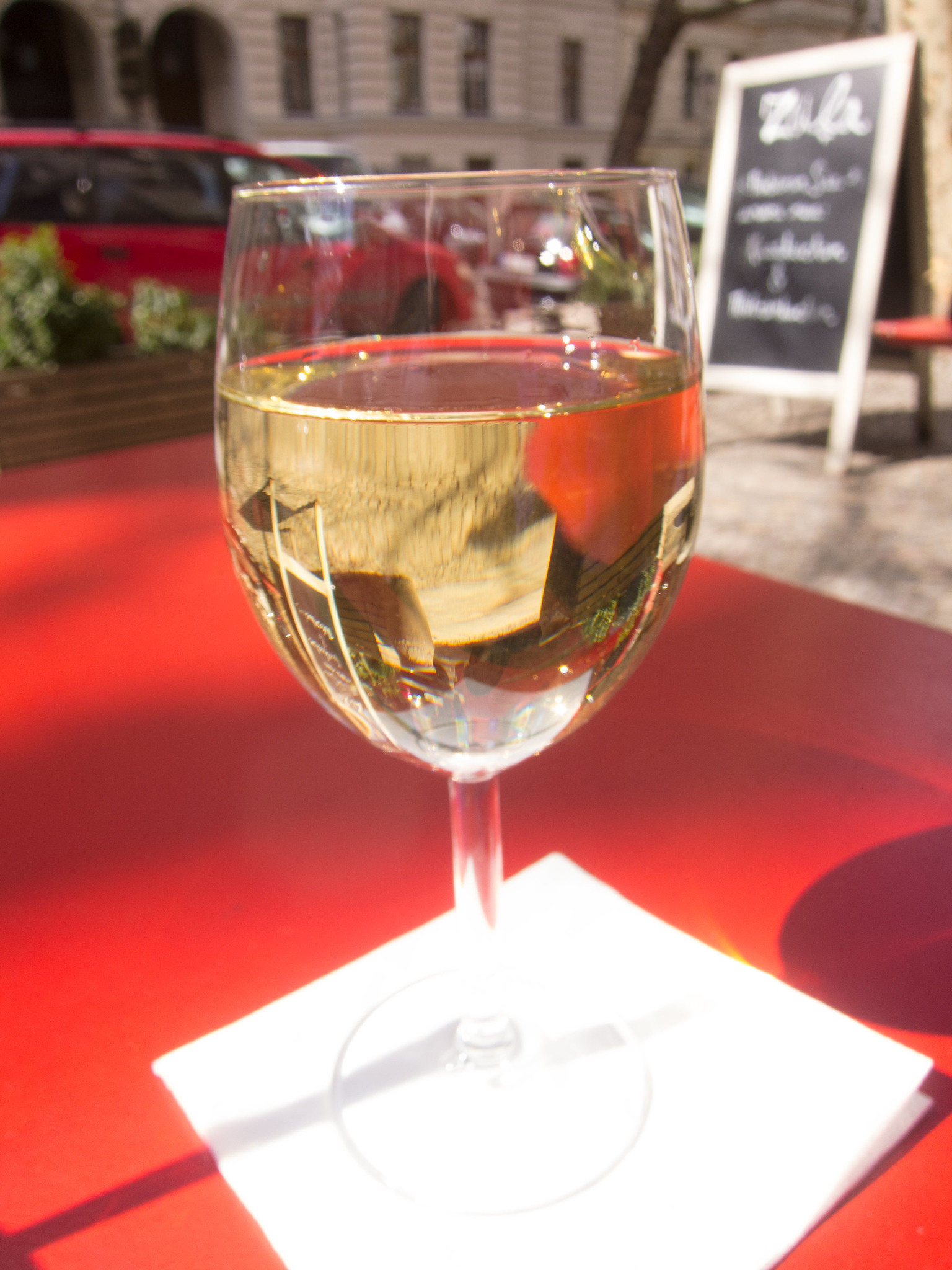 Marsannay Blanc - Vin Blanc - Photo de Thomas Quine - 101Pairing.com
