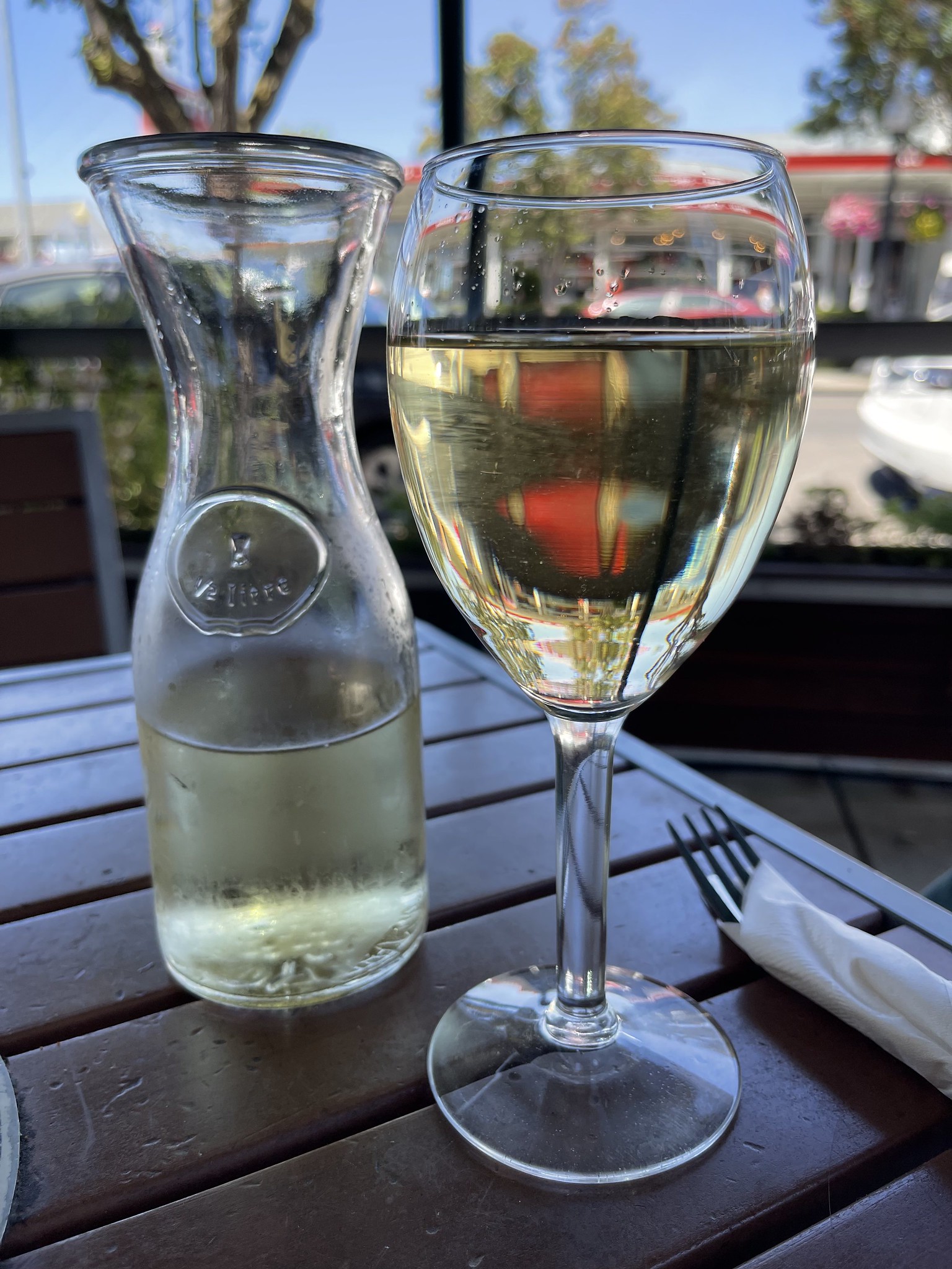 Vin de Savoie Blanc Cruet - Vin Blanc - Photo de Sarah Stierch - 101Pairing.com