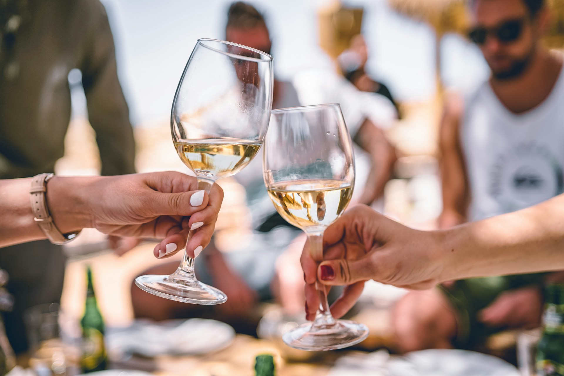 Côtes de Provence Blanc   La Londe - Vin Blanc - Photo de Zan Lazarevic - 101Pairing.com