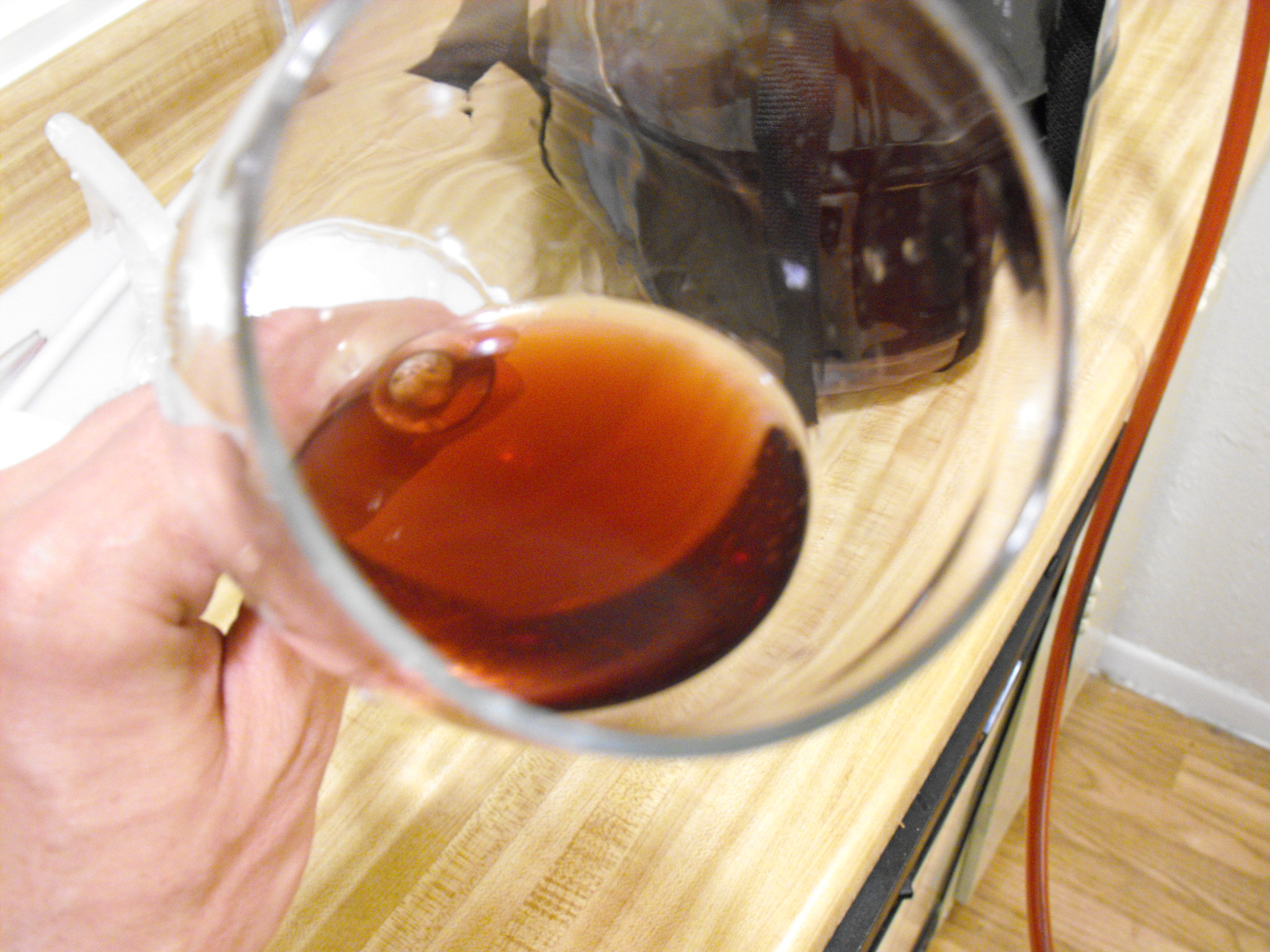 Pineau des Charentes Rosé Vieux - Vin Rosé - Photo de Tim Patterson - 101Pairing.com