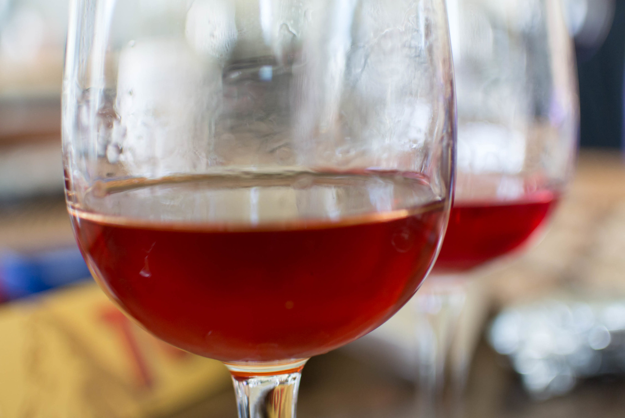 Bourgogne Rosé   Coulanges-la-Vineuse - Vin Rosé - Photo de Peter Sigrist - 101Pairing.com