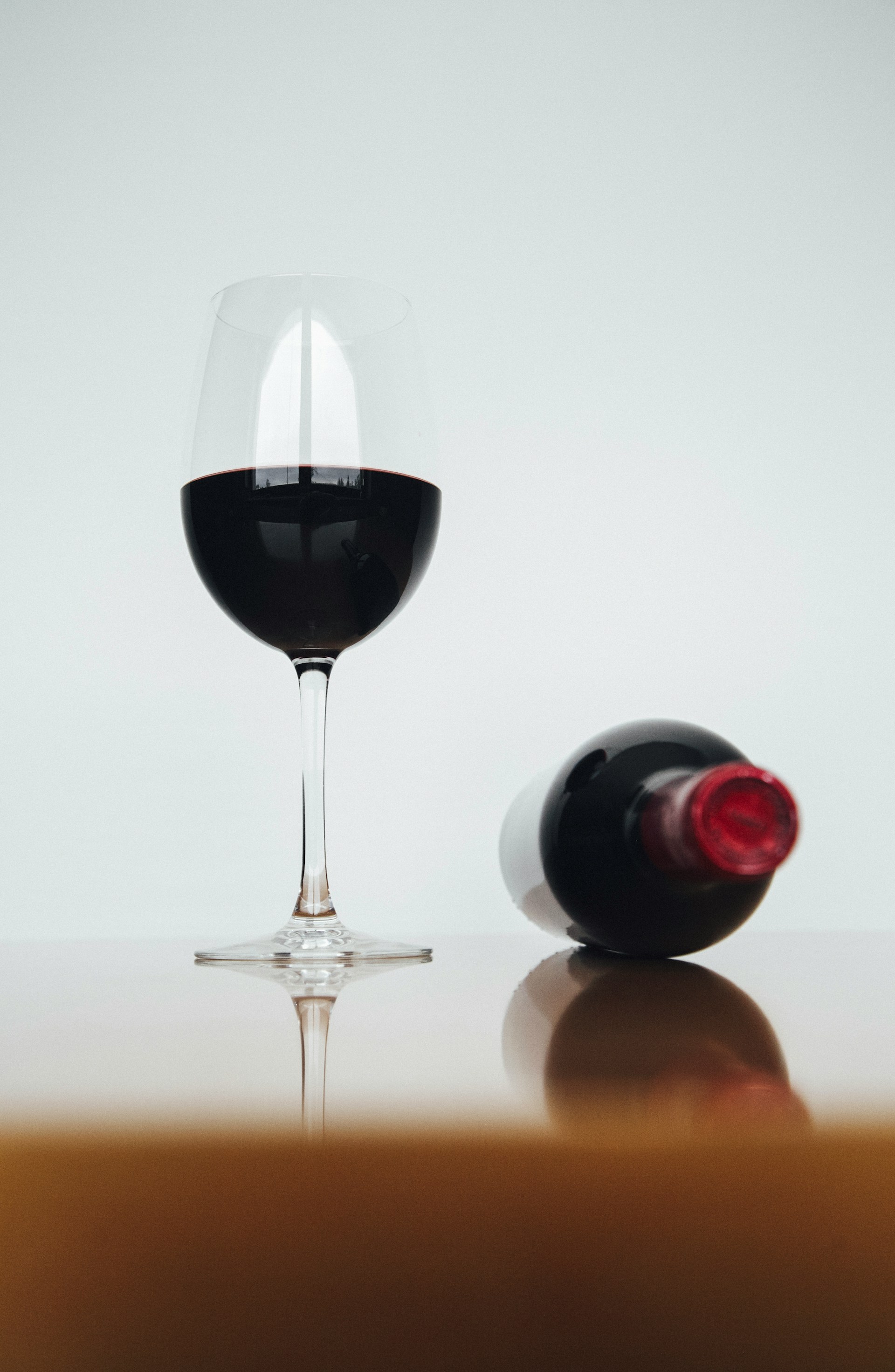 Aloxe-Corton Rouge - Vin Rouge - Photo de Markus Spiske - 101Pairing.com