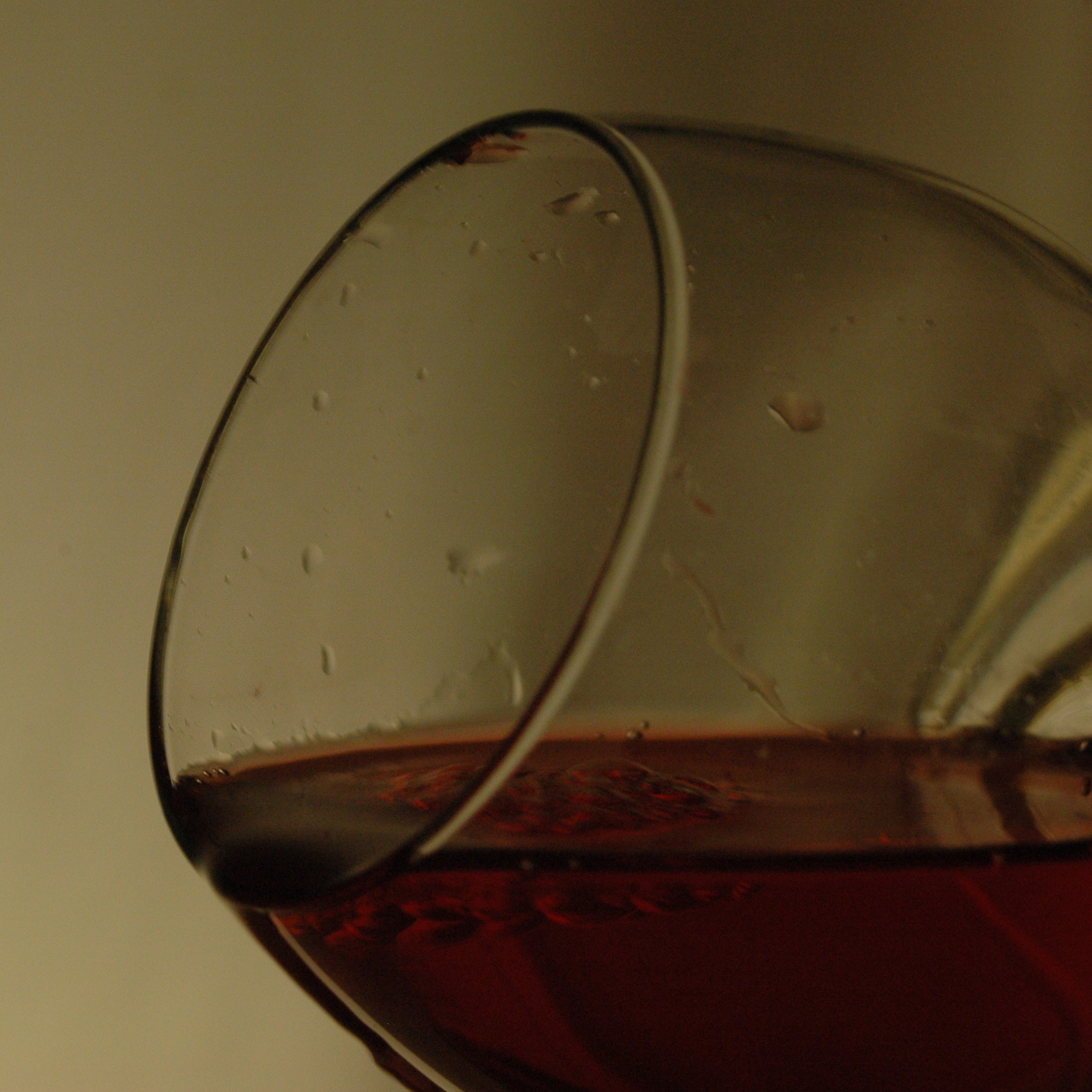 Saint-Julien Rouge - Vin Rouge - Photo de Martha Jimenez - 101Pairing.com